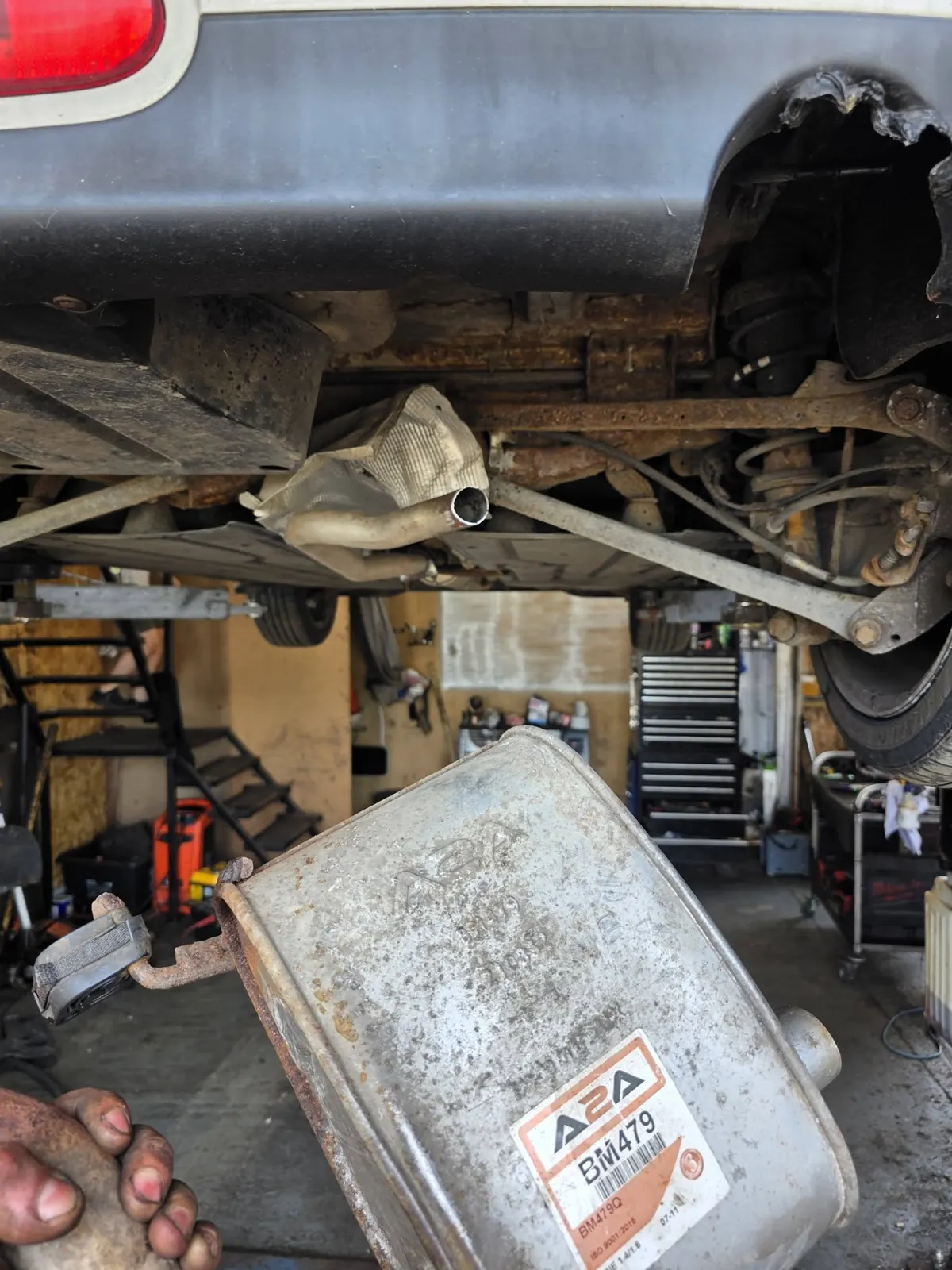 Detached exhaust before repair